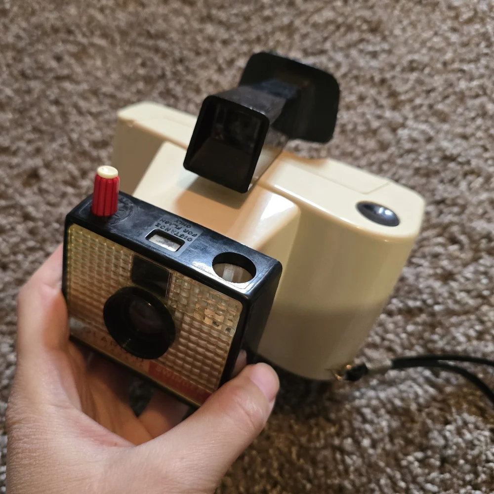 Polaroid Swinger Model 20 Vintage Retro Instant Camera UNTESTED